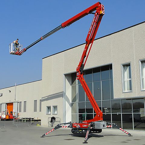 Piattaforma cingolata Hinowa 23.12 IIIS
